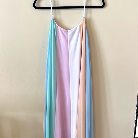 Lulus pastel stripe spaghetti strap flow dress - Picture 3 of 3